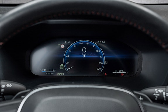 Toyota RAV4 Plug-in Hybrid 16 of 25