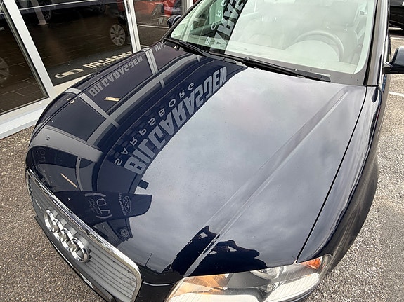 Audi A4 24 of 25