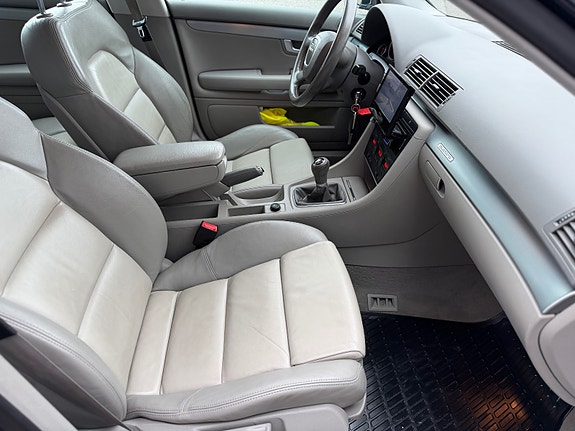 Audi A4 17 of 25