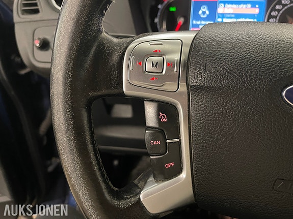 Ford S-MAX 16 of 30