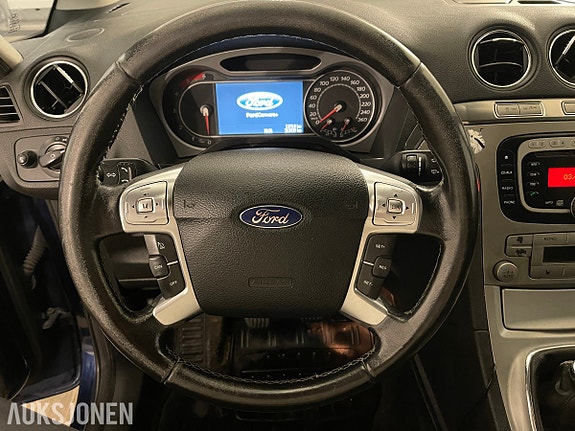 Ford S-MAX 13 of 30