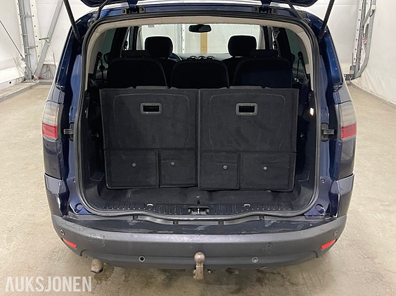 Ford S-MAX 4 of 30