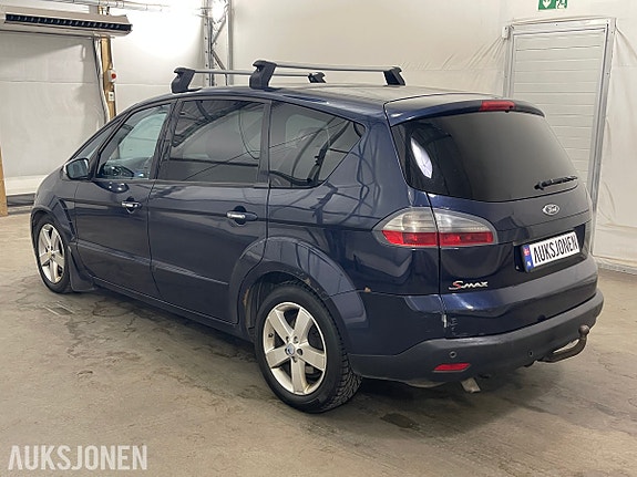 Ford S-MAX 2 of 30