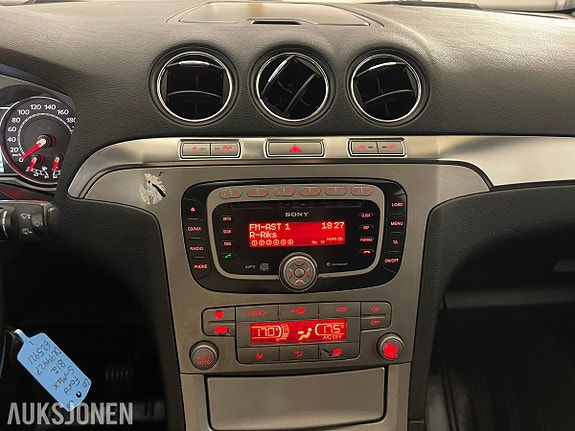 Ford S-MAX 20 of 30