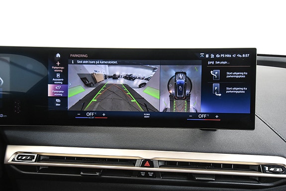 BMW iX 8 of 20