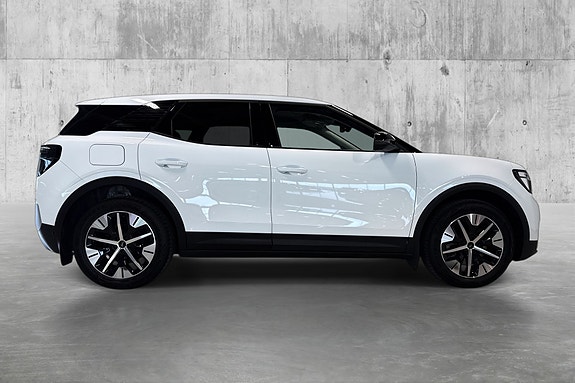 Ford Explorer 4 of 30