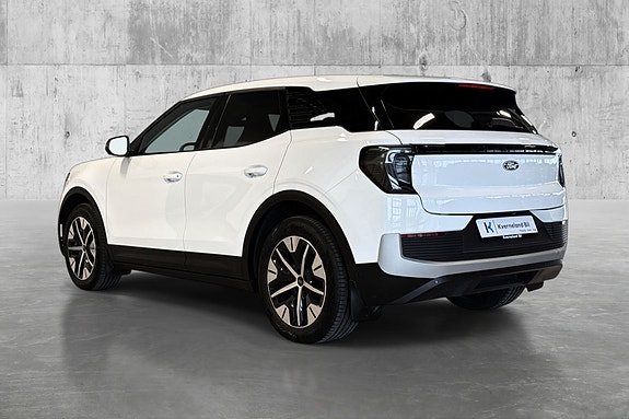 Ford Explorer 7 of 30