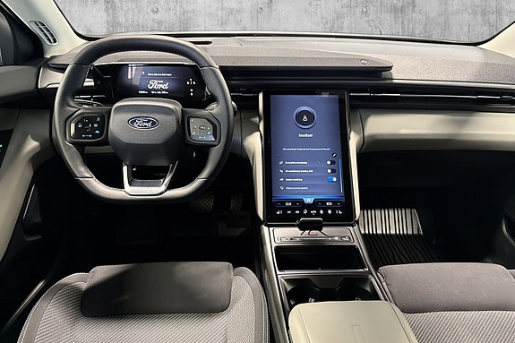 Ford Explorer 17 of 30