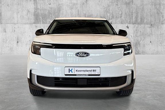 Ford Explorer 2 of 30