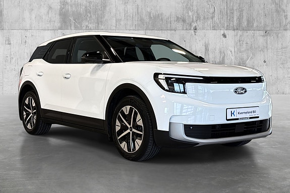 Ford Explorer 3 of 30