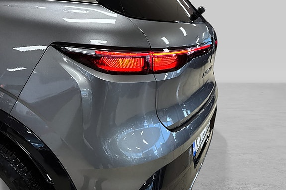 Renault Megane E-Tech 27 of 28