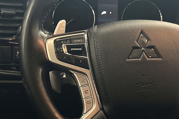 Mitsubishi Outlander 17 of 30