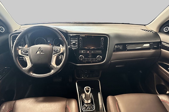 Mitsubishi Outlander 15 of 30