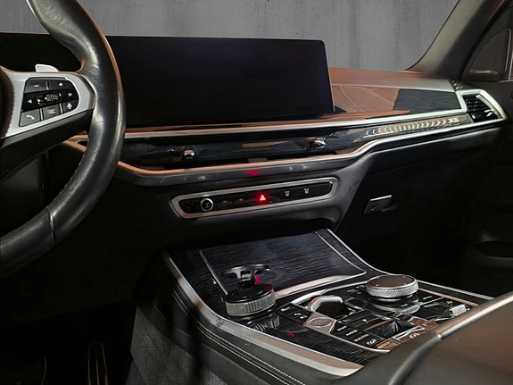 BMW X5 25 of 30