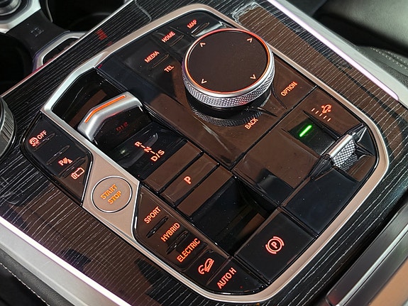 BMW X5 27 of 30