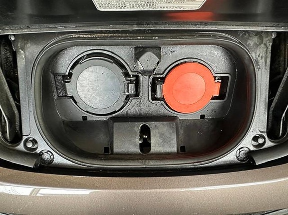 Nissan Leaf 26 of 30