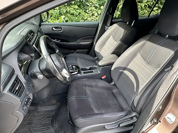 Nissan Leaf 19 of 30