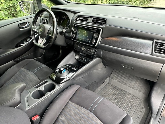 Nissan Leaf 20 of 30