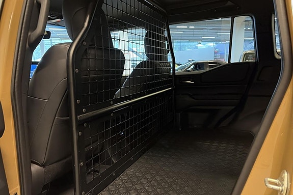 Toyota Land Cruiser 19 of 22