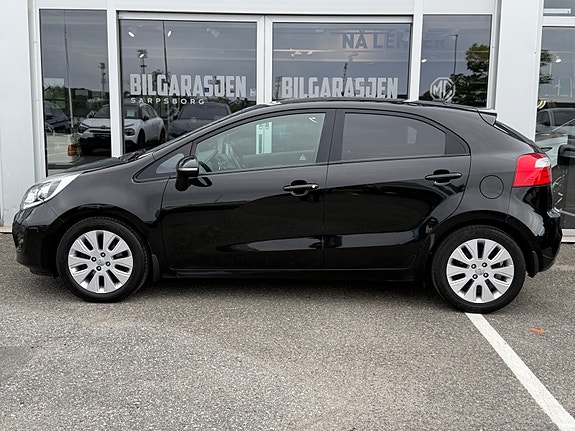 Kia Rio 5 of 25