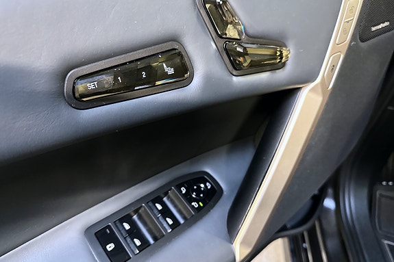 BMW iX 23 of 30