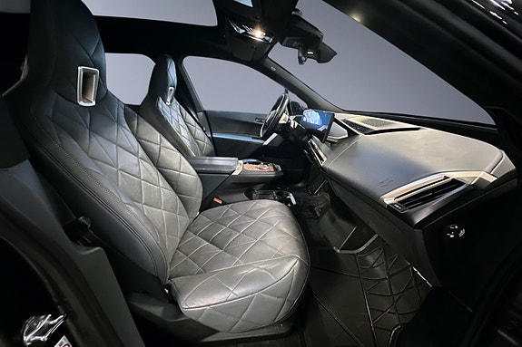 BMW iX 15 of 30