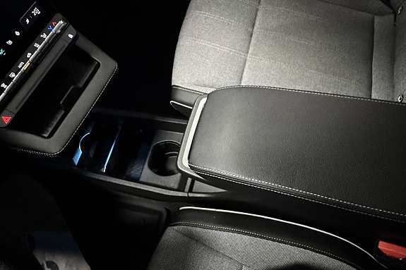Renault Megane E-Tech 24 of 28