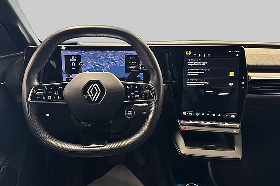 Renault Megane E-Tech 15 of 28