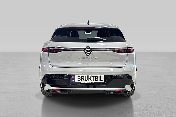 Renault Megane E-Tech 6 of 28
