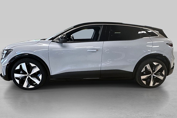 Renault Megane E-Tech 8 of 28