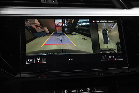 Audi e-tron 18 of 27