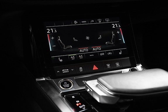 Audi e-tron 20 of 27