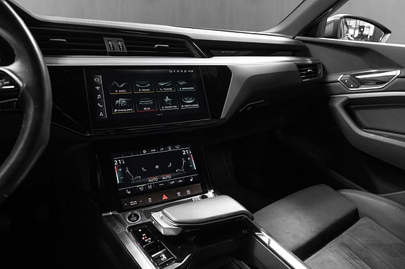 Audi e-tron 17 of 27