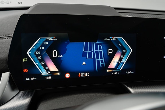 BMW iX2 29 of 30
