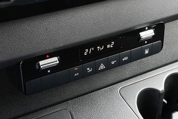 Mercedes-Benz Sprinter 8 of 25