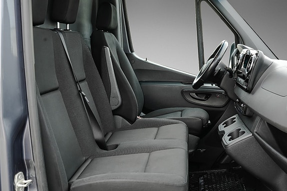 Mercedes-Benz Sprinter 6 of 25
