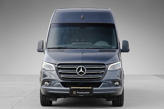 Mercedes-Benz Sprinter 2 of 25