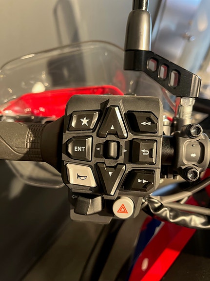 Honda CRF 1100L Africa Twin - ¤ NY SERVICE ¤ 7 of 9