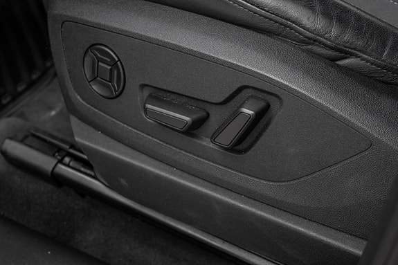 Audi Q8 e-tron 10 of 30