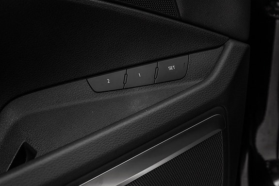 Audi Q8 e-tron 11 of 30