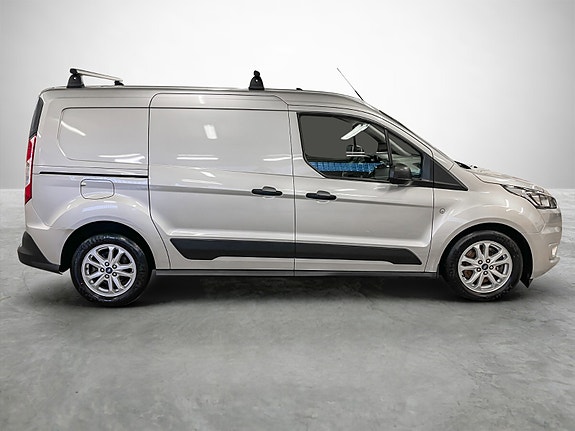 Ford Transit Connect 6 of 25