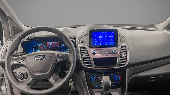 Ford Transit Connect 11 of 25