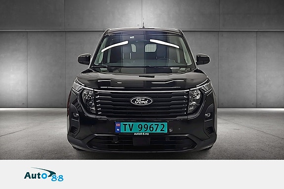 Ford Transit Courier 4 of 18