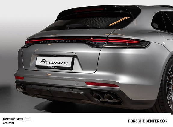 Porsche Panamera 10 of 30