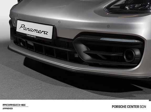 Porsche Panamera 18 of 30