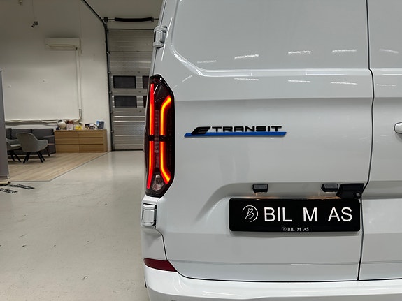 Ford Transit Custom 30 of 30