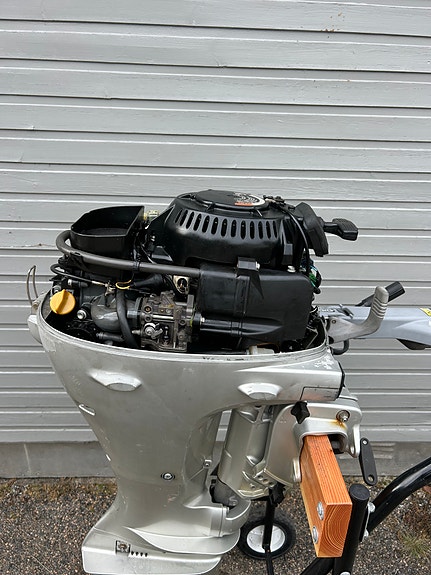 Honda BF10 D kort stamme m/både snor og el.start og rorkult med egen startknapp 7 of 12