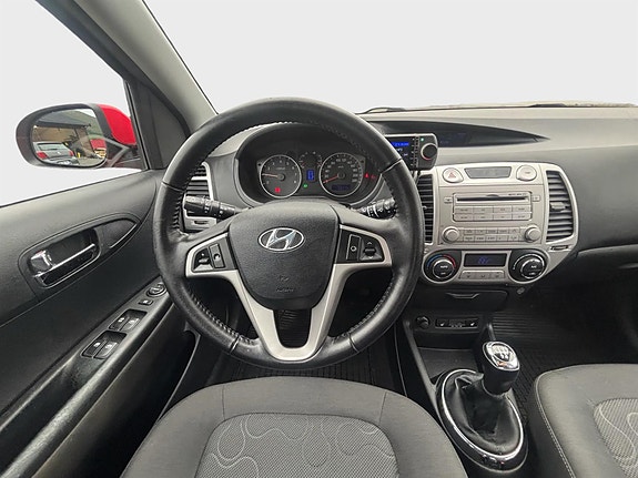 Hyundai i20 10 of 10