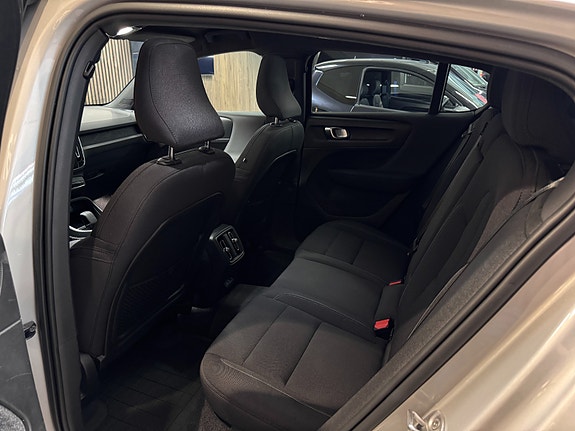 Volvo C40 7 of 23
