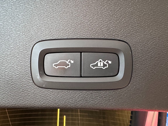 Volvo C40 21 of 23